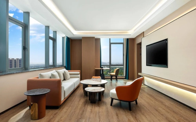 Days Hotel by Wyndham Zhengzhou Zhengdong New District