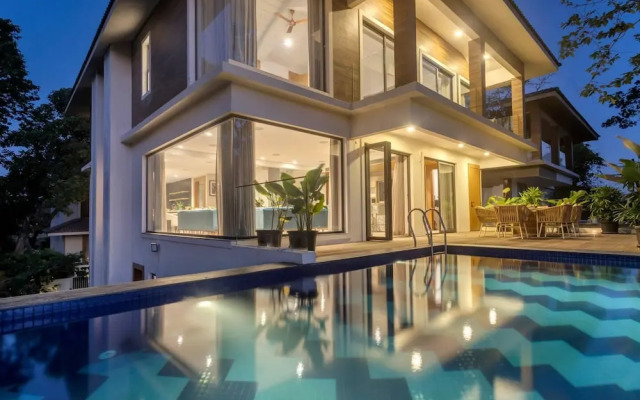 Villa Polaris by Hireavilla 4BR w Pvt Heated Pool