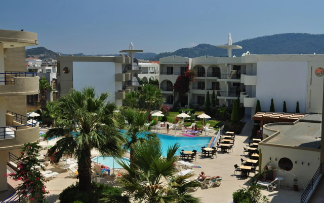 Sea Melody Beach Hotel & Apartments