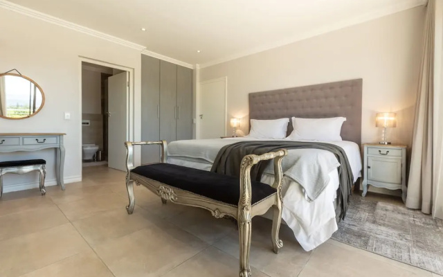 Sunrise Bay Self-Catering Accommodation
