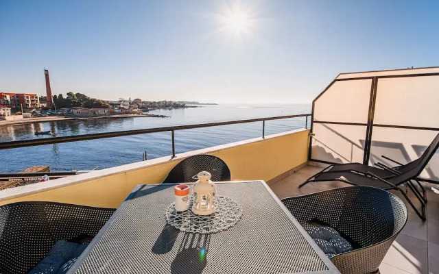 Sleek and Stylish Umag Apartments With Sea View