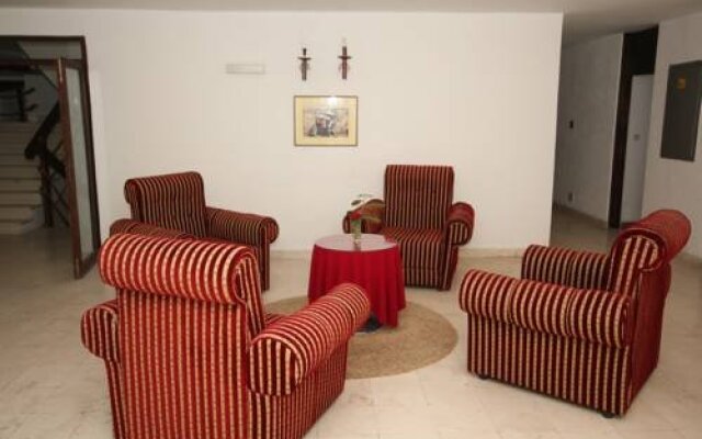 Hotel Vir