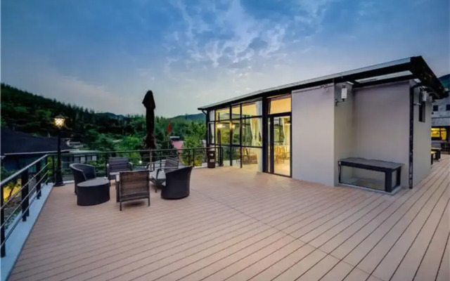 Huazhuyue·Moganshan Yunjipo Hot Spring Beauty Villa (Houwu Transfer Center Store)