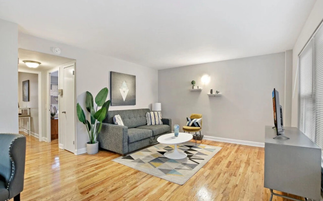 Cozy 1BR Serene Apt in Bowmanville