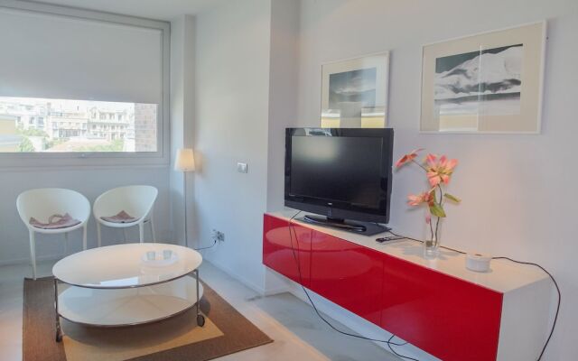 Dflat Escultor Madrid Apartments