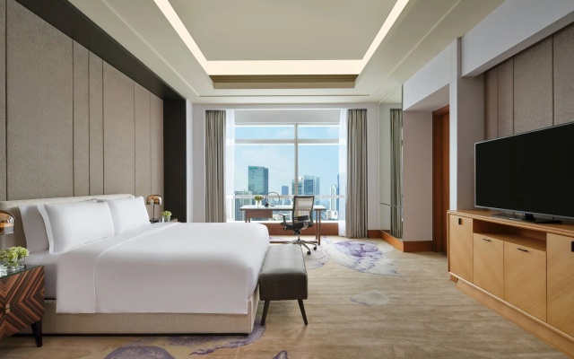 The Residences at The Ritz-Carlton Jakarta, Pacific Place – Guest Rooms – Jakarta