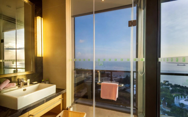 Holiday Inn Haikou West Coast by IHG