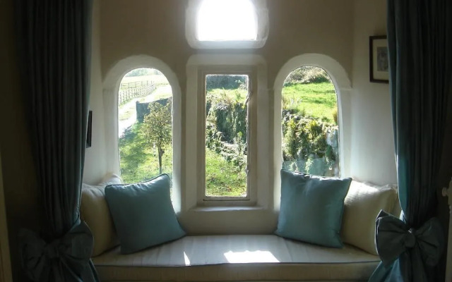 Littlebank Country House