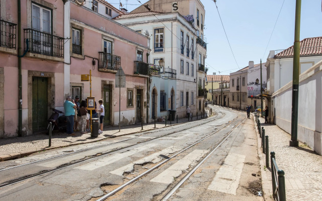 Alfama River Flat