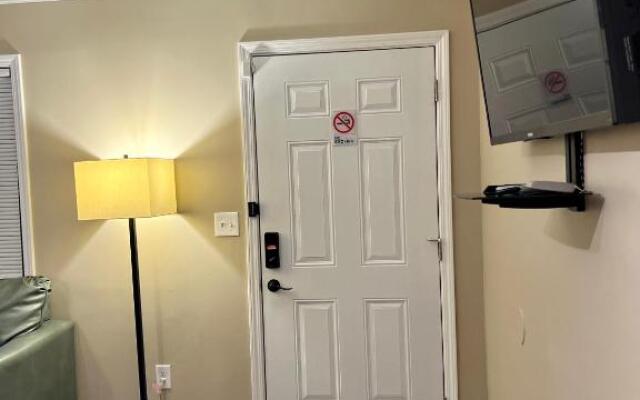 Trinity One Apartments - Country Luxury