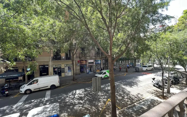 Stay U-nique Apartments Urgell