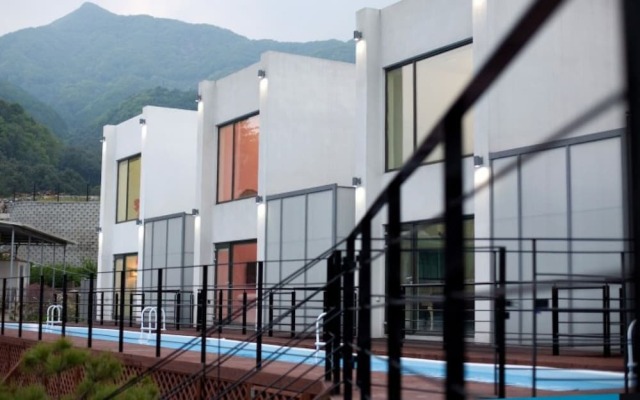 Gapyeong Moderno Pension