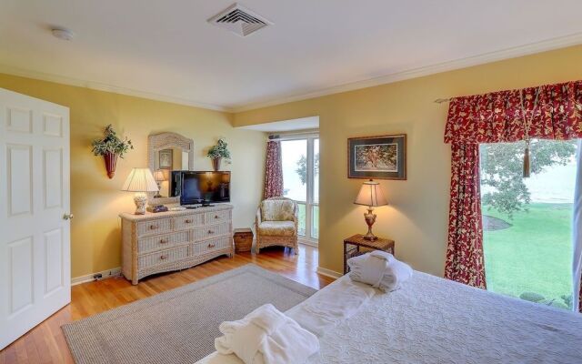 Schooner Court 704 by RedAwning