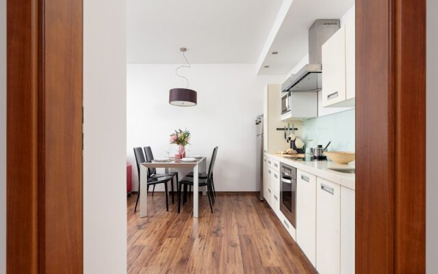 Apartment Cracow Bajeczna by Renters