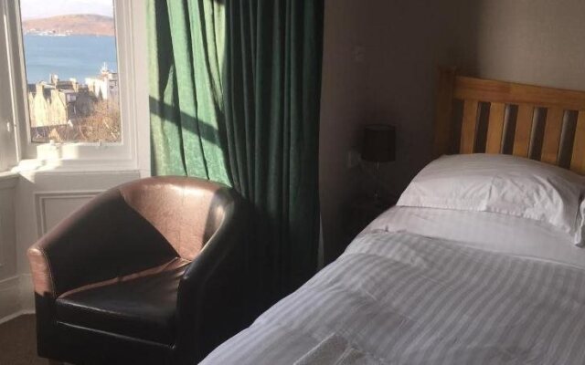 Invercloy Guest House