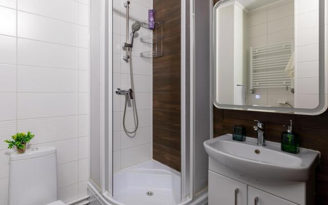 Апартаменты на улице Верхне-Каменская 9к1