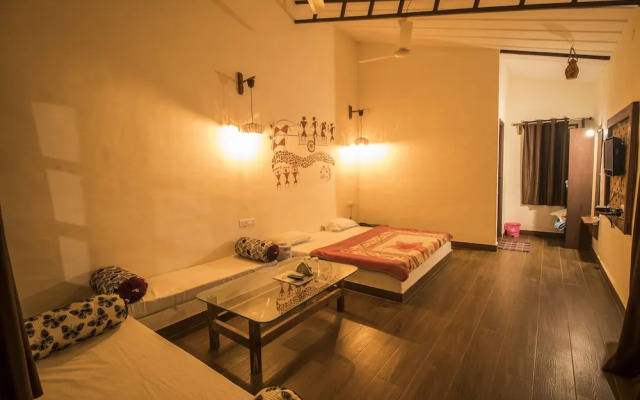 WOW STAYZ2 Pachmarhi Foothill Cottages
