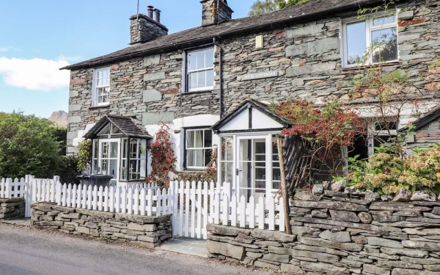 Weir Cottage