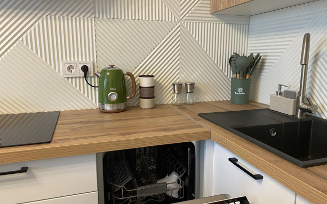 Йо Плейс микрорайон Любимово 18