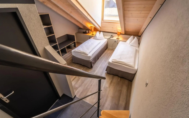 The Guesthouse by the Hey Hotel
