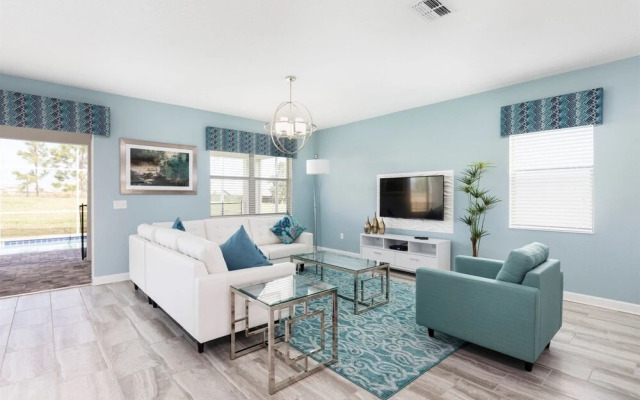 9BR ChampionsGate Pool Home