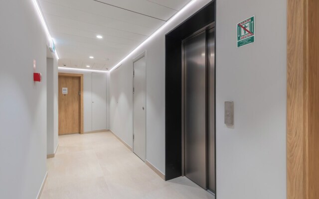 Bulwar Zachodzącego Słońca by Renters