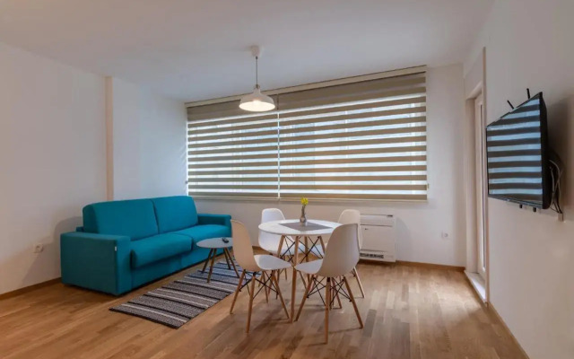 Luxury Seaside Apartments