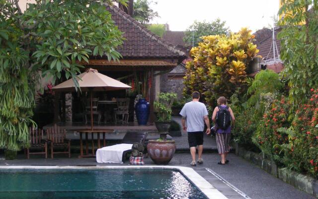 Jalan Jalan Villas & Spa