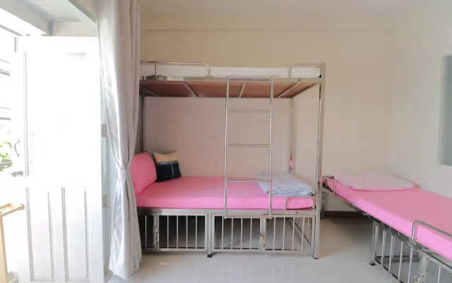 Saen Sabai Hostel
