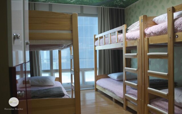 Story Guesthouse