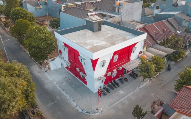 OYO 907 Wisma Cakung