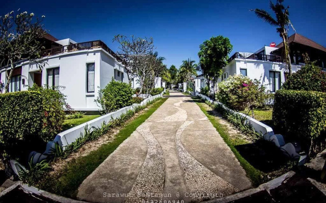 The Oriental Beach Resort