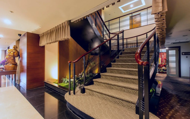 Yeso Hotel