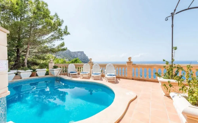 With Panoramic Views On The Sea - Villa Cala Llamp