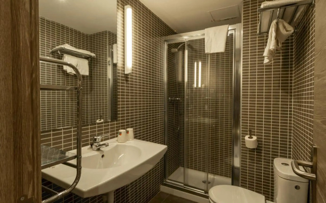 Hotel Bilbi