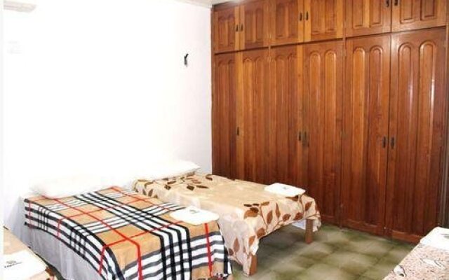 Cruviana Backpackers Hostel