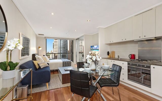Sydney Cbd Self Contained Modern Studio Apartment