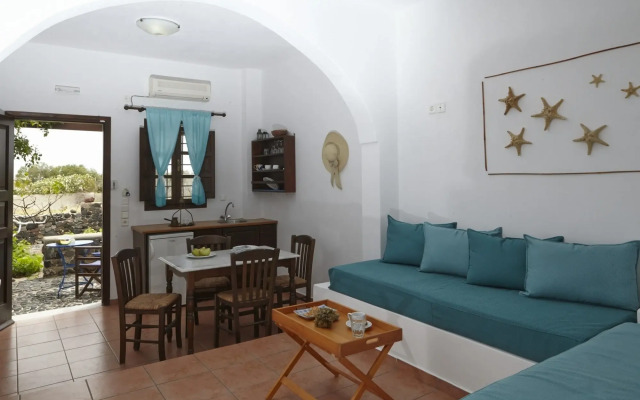 Anna Traditional Apartments
