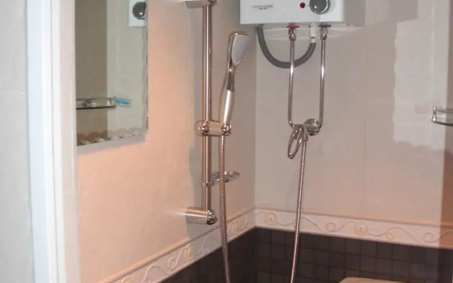 Dynasty Commercial Hotel