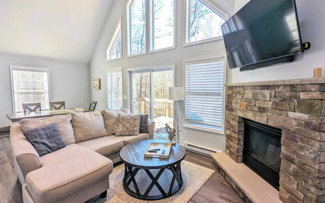 Woodland Chalet by Avantstay Deck + Lake Access