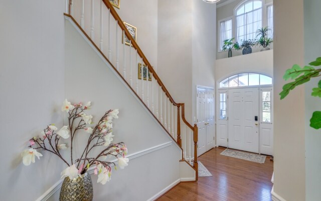 Spacious Woodbridge Home Near Leesylvania Park!