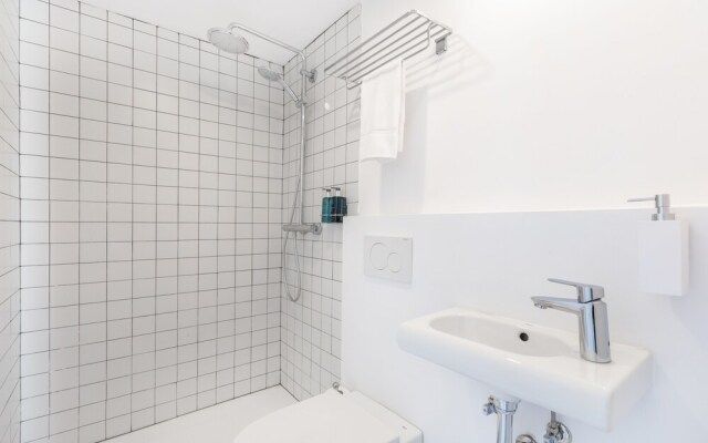 Slow Suites Maestranza