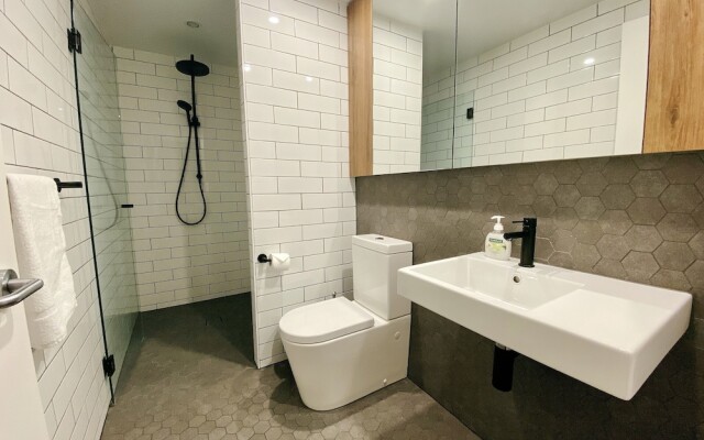 Ascot Apartments