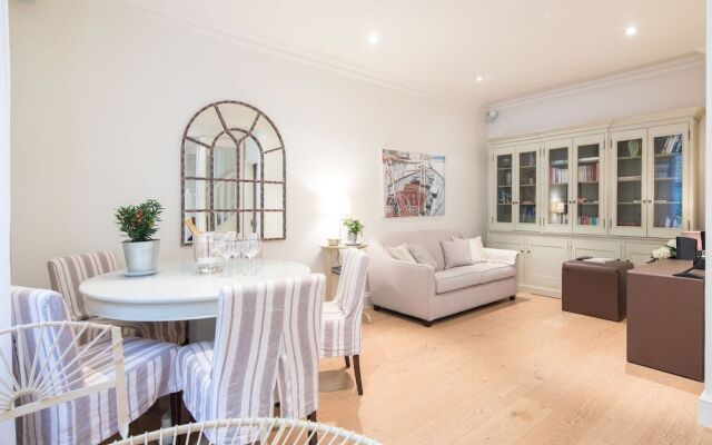 Thurloe Place Mews
