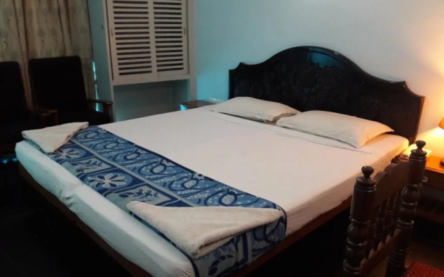 Sree Visakh Hotel