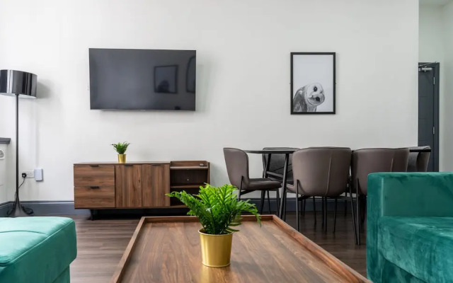 Water Street Aparthotel