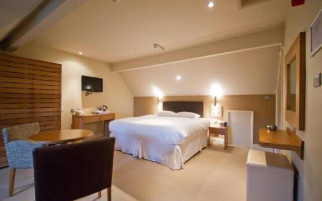 Innkeeper's Lodge Harrogate West Beckwith Knowle