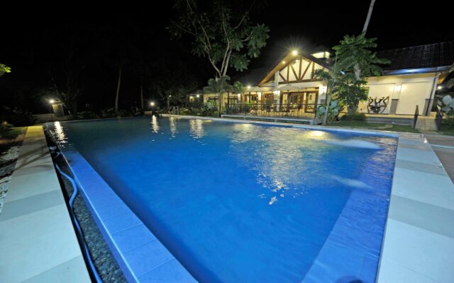 Rose Villas Resort