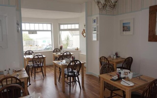 Ravensbury Hotel