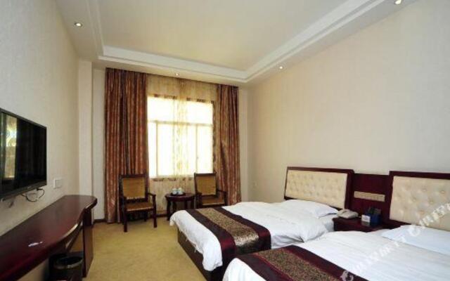 Huifeng Hotel